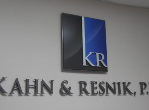 Kahn & Renick Interior Lettering